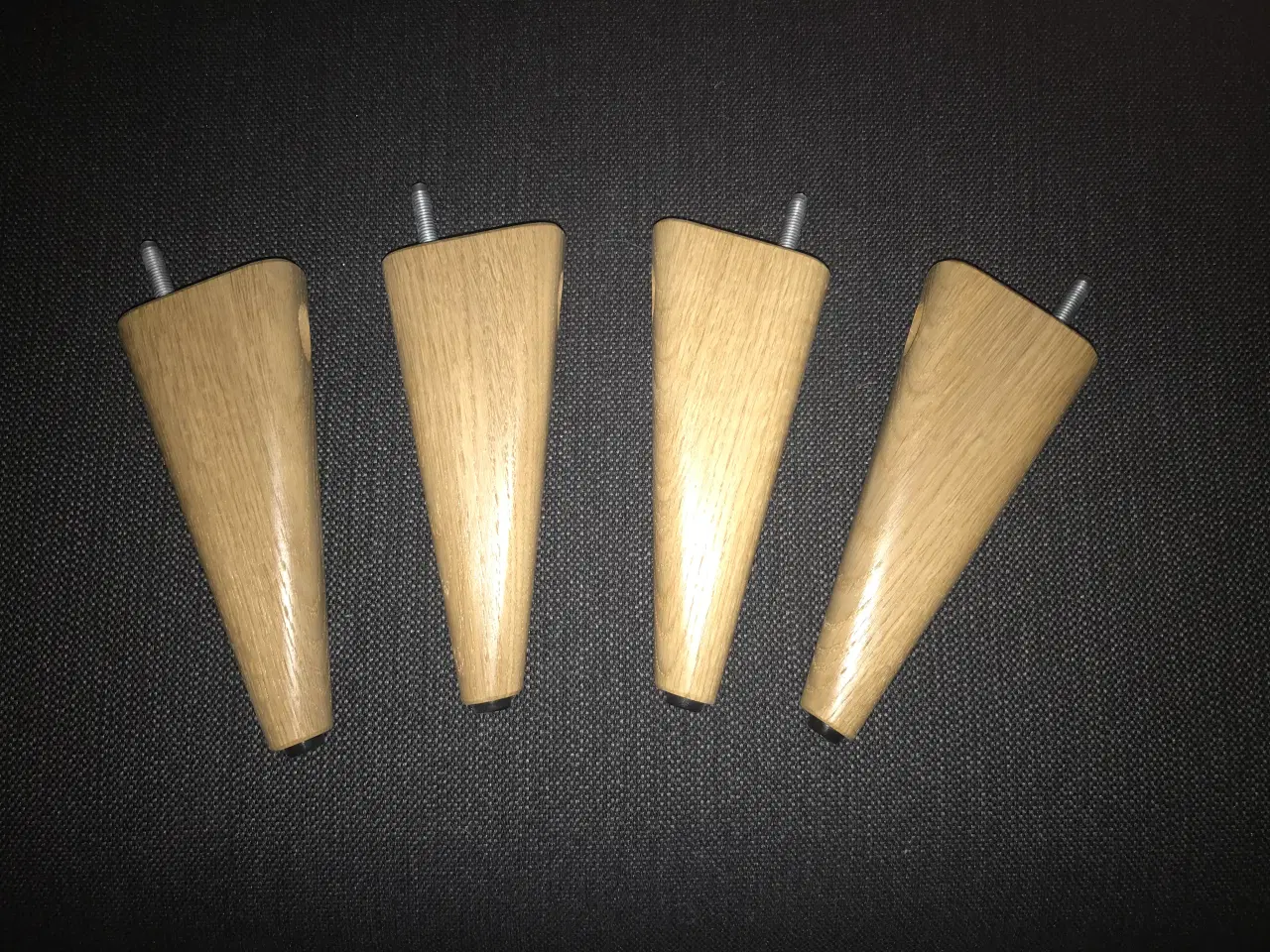 Billede 1 - Stoleben med flot design.