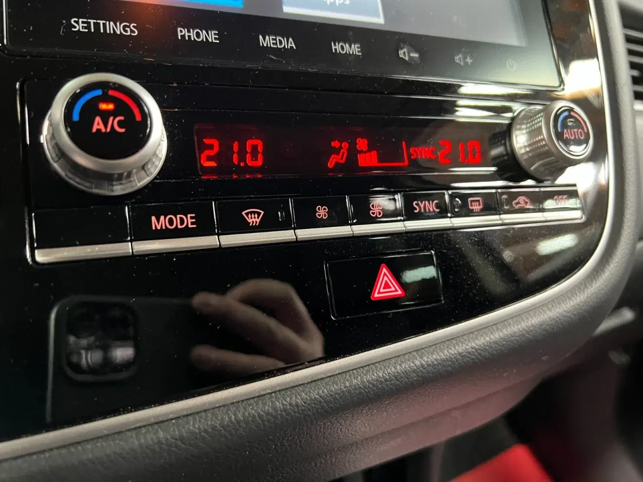 Billede 15 - Mitsubishi Outlander 2,4 PHEV Invite+ CVT 4WD
