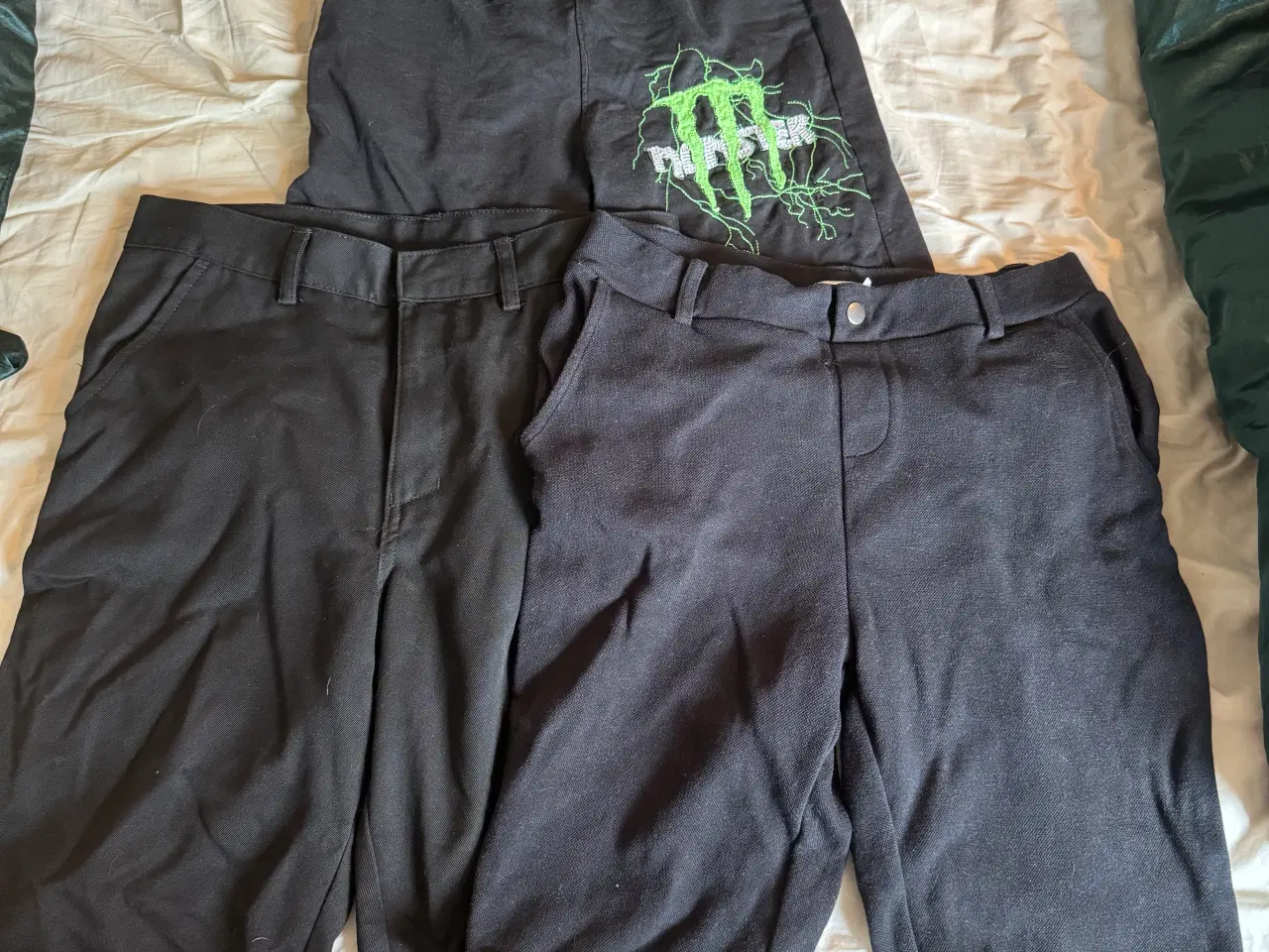 Billede 5 - 8 t-shirts og 3 par shorts str 158/164cm