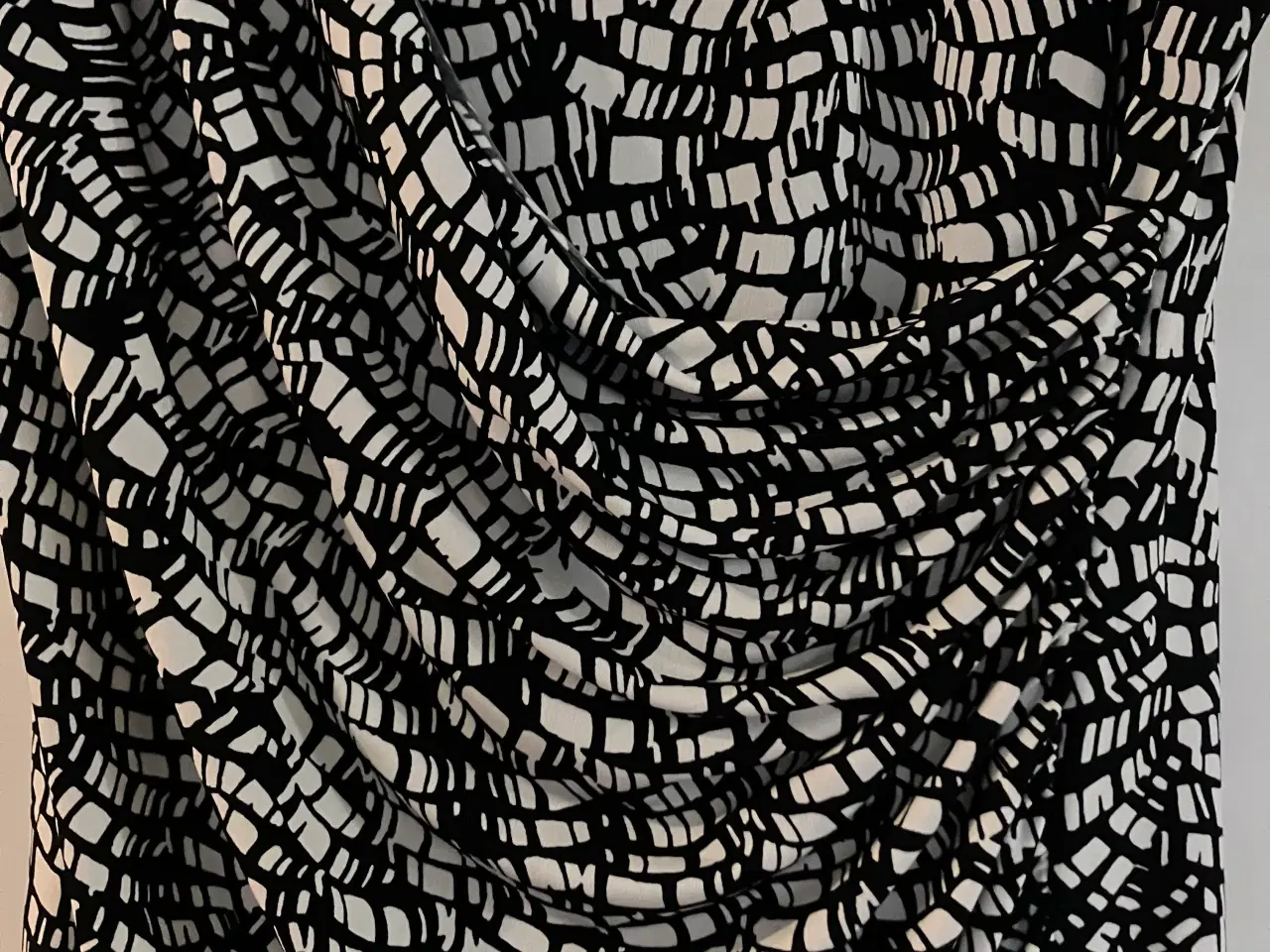 Billede 2 - Promiss etui kjole