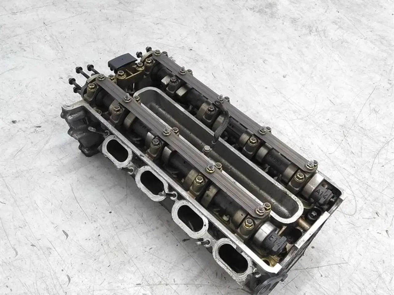 Billede 2 - Topstykke Cylinder 1-4 C14913 BMW E38 E39