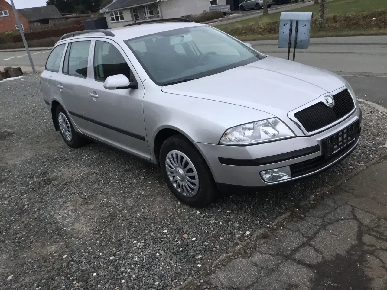 Billede 1 - Skoda octavia combi 1,6 fsi nysynet 5/2-2026  træk