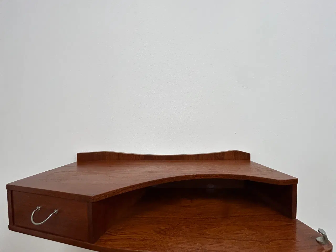 Billede 8 - Væghængt Entrebord Teak