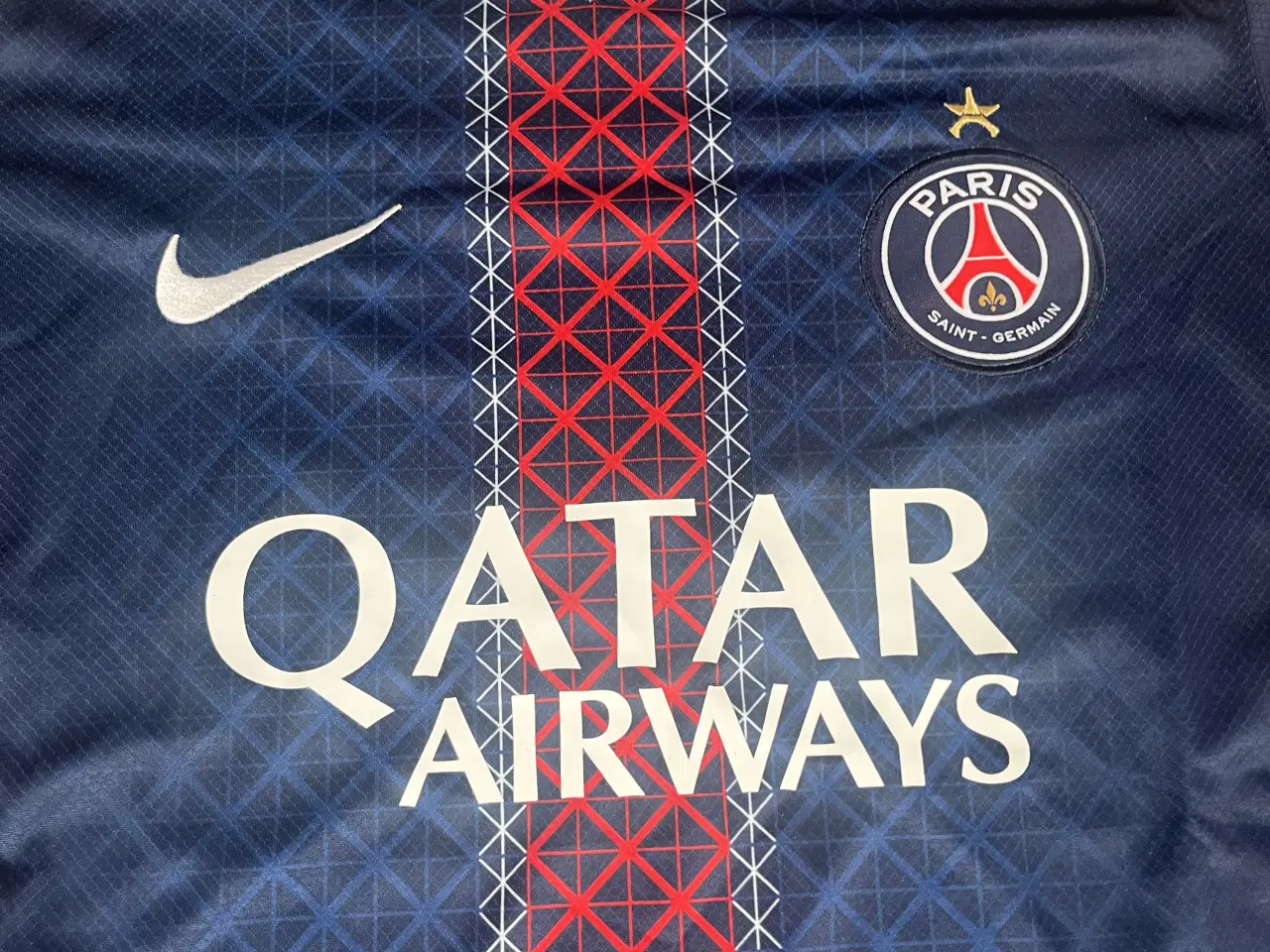 Billede 3 - Psg fodbold trøje 