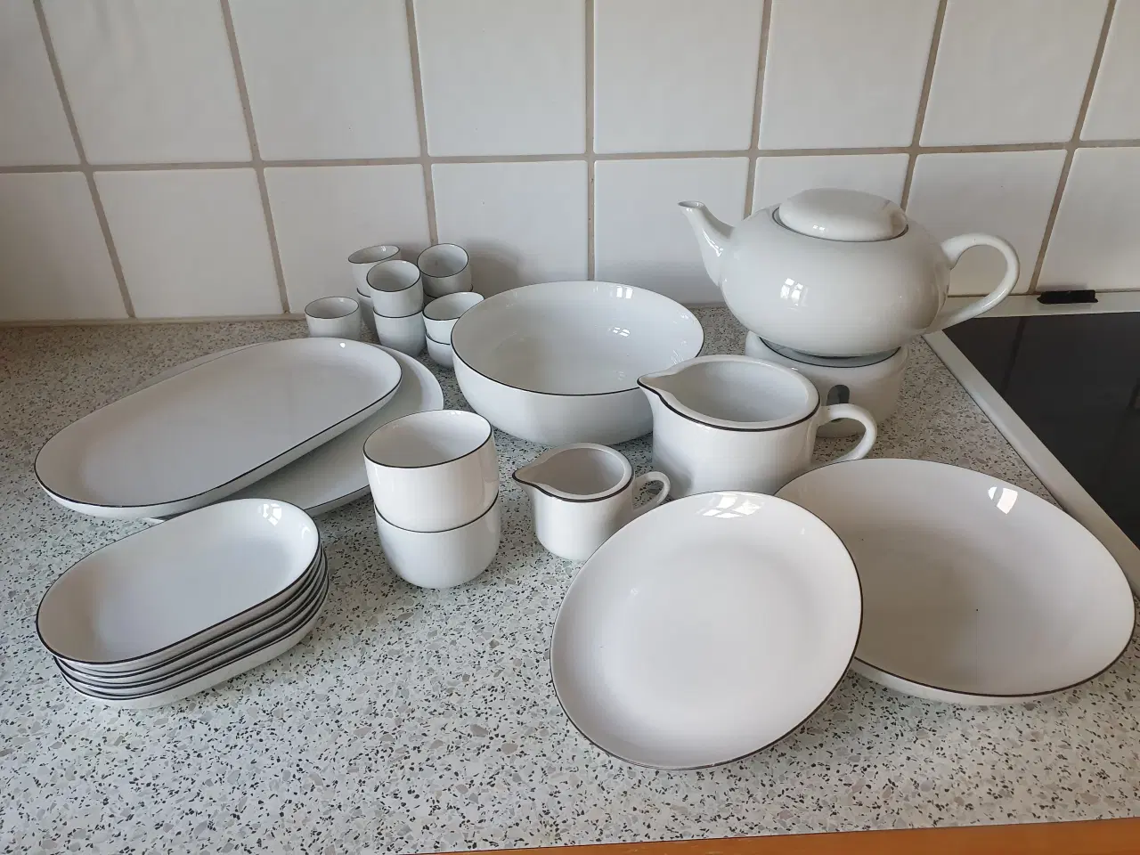 Billede 1 - Porcelæn, Sort Atelier