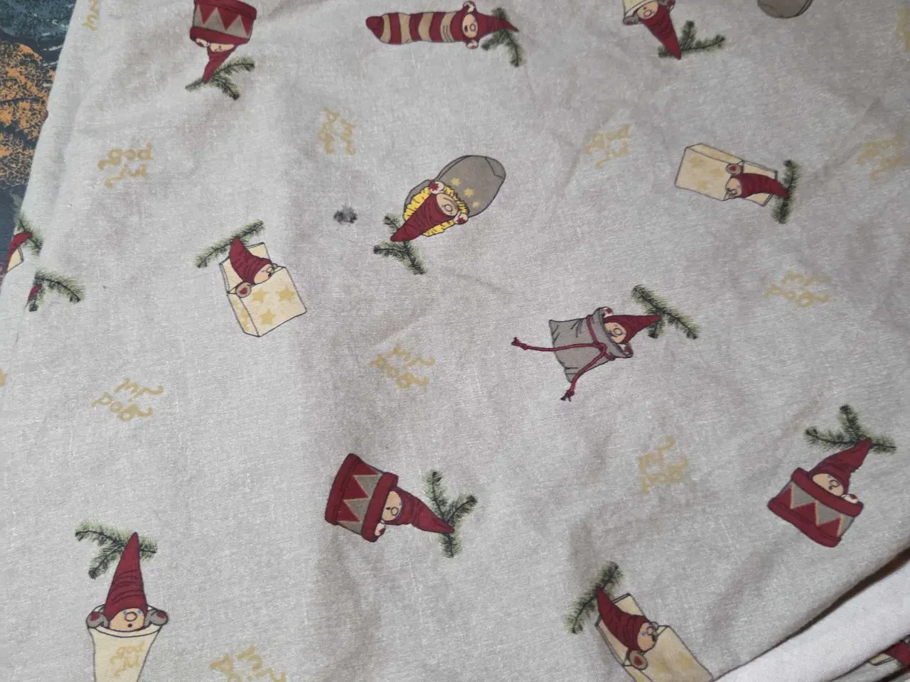 Billede 6 - Klarborg Juletræstæppe