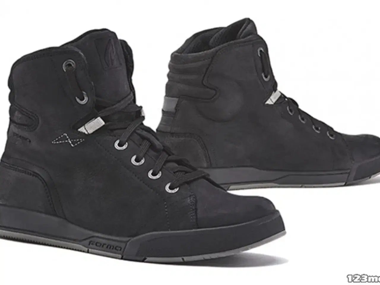 Billede 1 - Forma Swift Dry sort RESTSALG før 1299