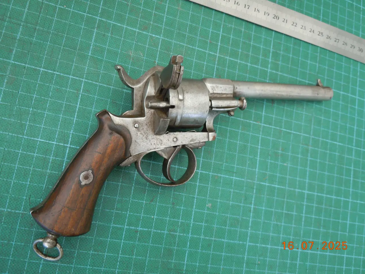 Billede 3 - Revolver, Antik 9 mm Pin Fire lefauxcheux 1868.