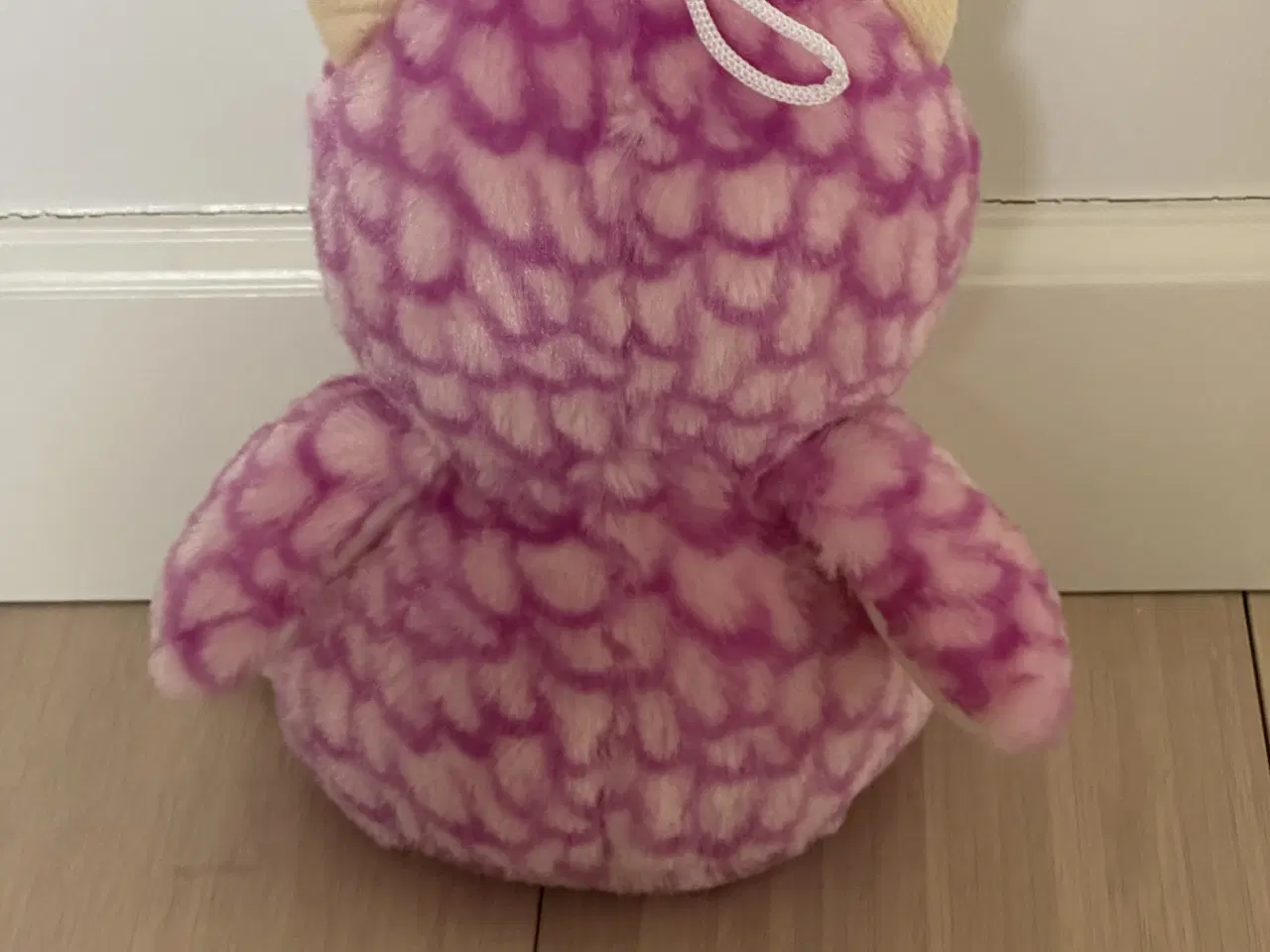 Billede 3 - 🦉 SØD PINK UGLEBAMSE MED GLIMMERØJNE 🦉