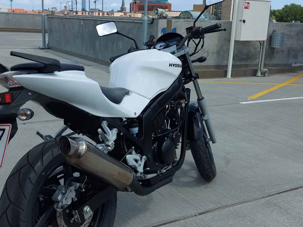 Billede 1 - Hyosung GT 125 Naked