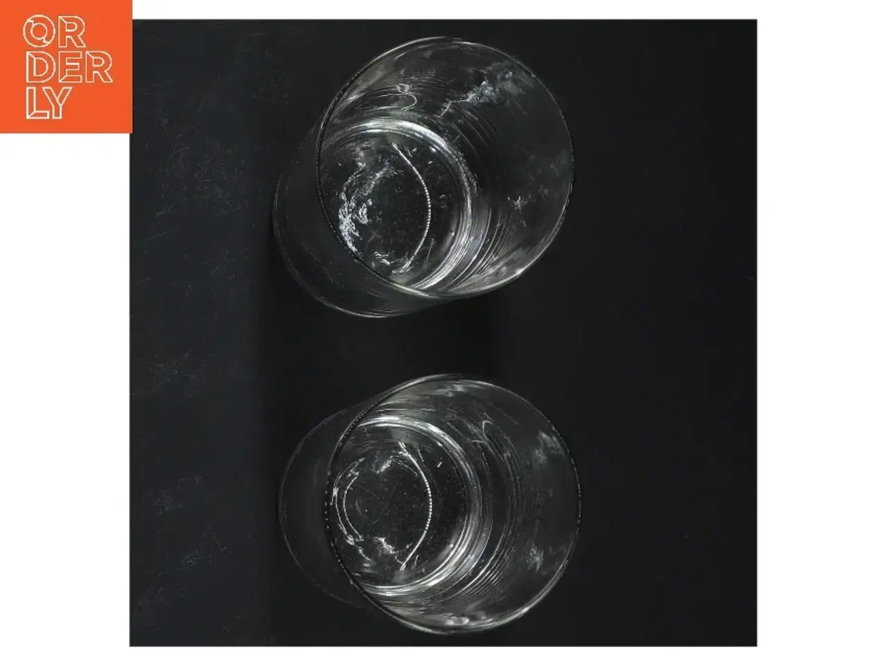 Billede 3 - To drikkeglas med design fra Menu (str. 13,5 cm)