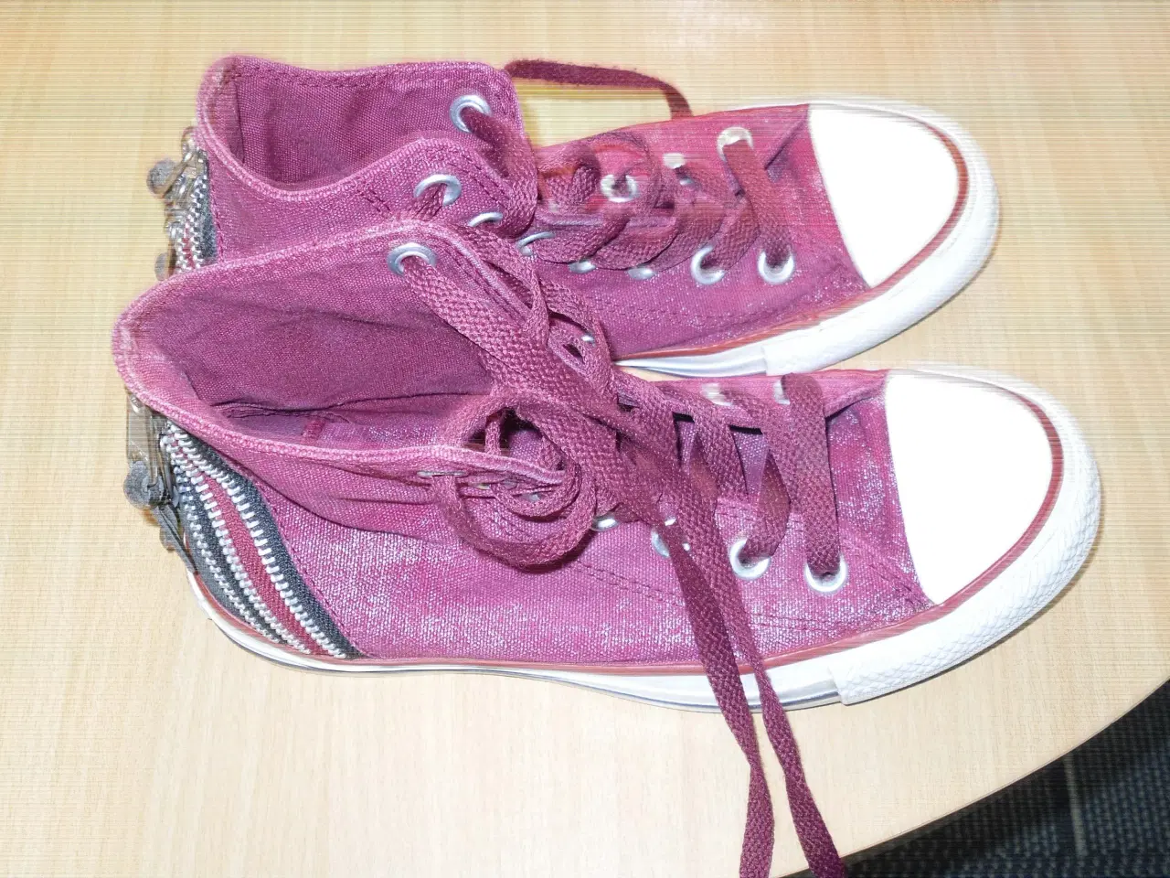 Billede 3 - Totalt fede Converse all star.