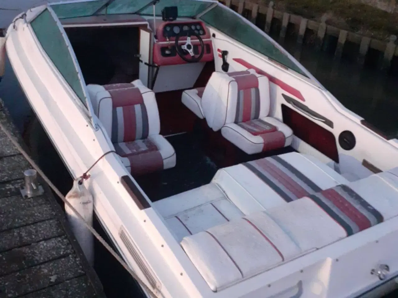 Billede 2 - Sea Ray 200 ——>PÅSKETILBUD<——