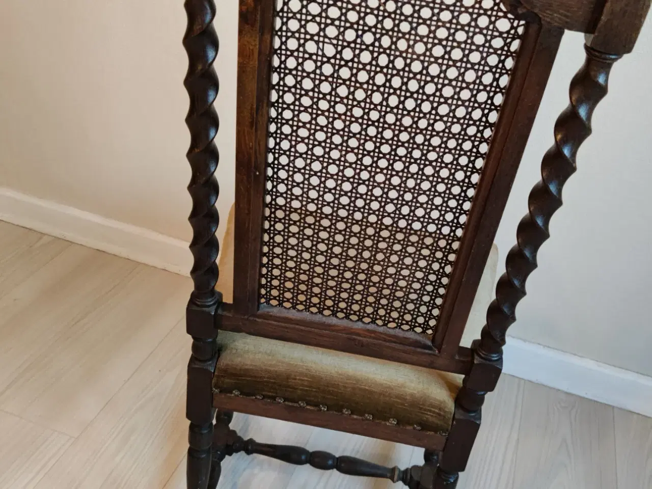 Billede 3 - Antik stol i rigtig god stand