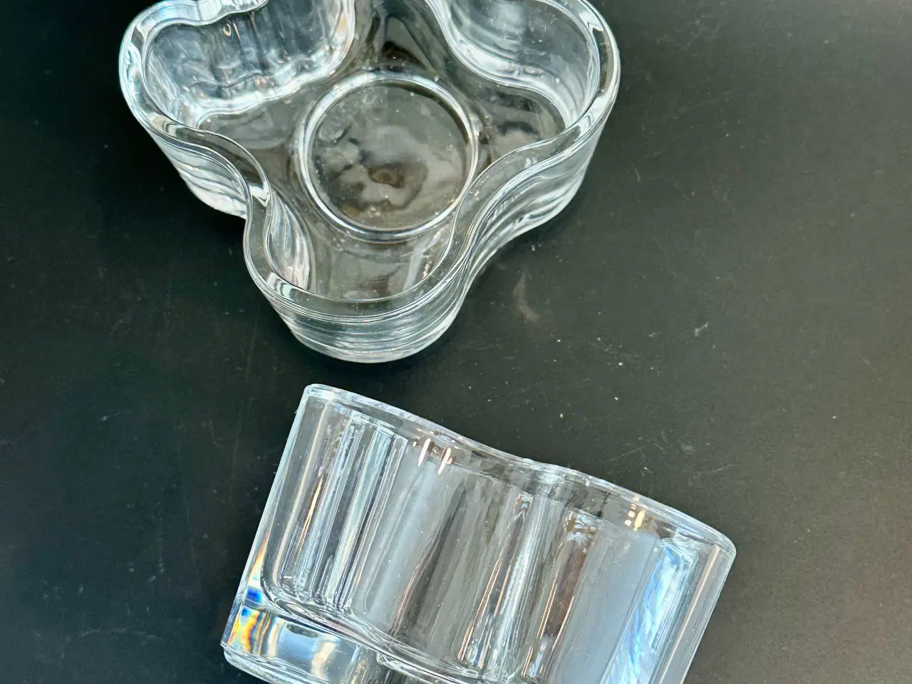 Billede 5 - Smukt Iittala sæt af to lysestager I flot stand