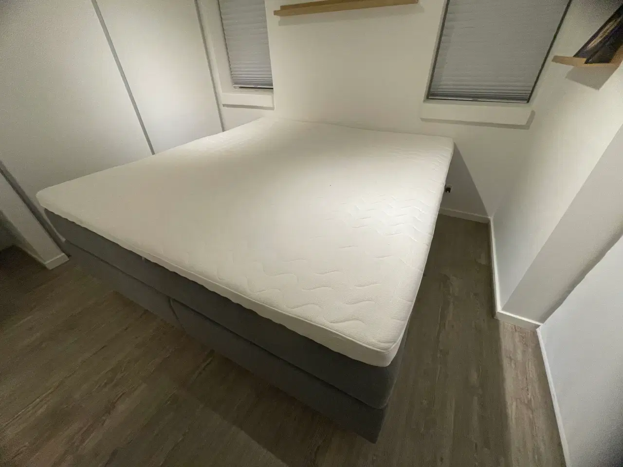 Billede 6 - Kontinentalseng 200x210 cm inkl. memory topmadras