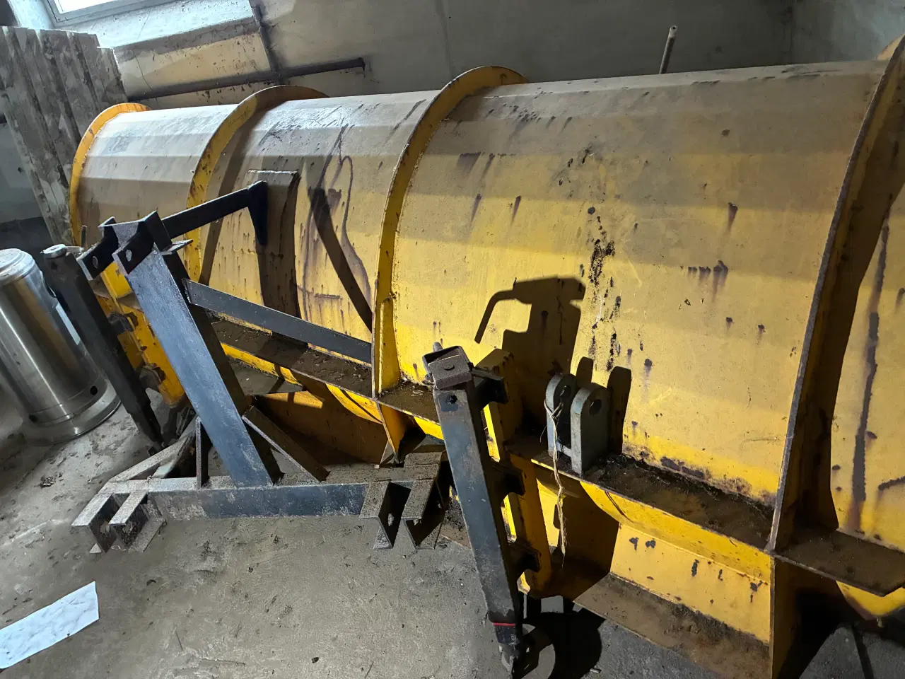 Billede 3 - SNEPLOV FRONTMONTERET 3 METER BRED