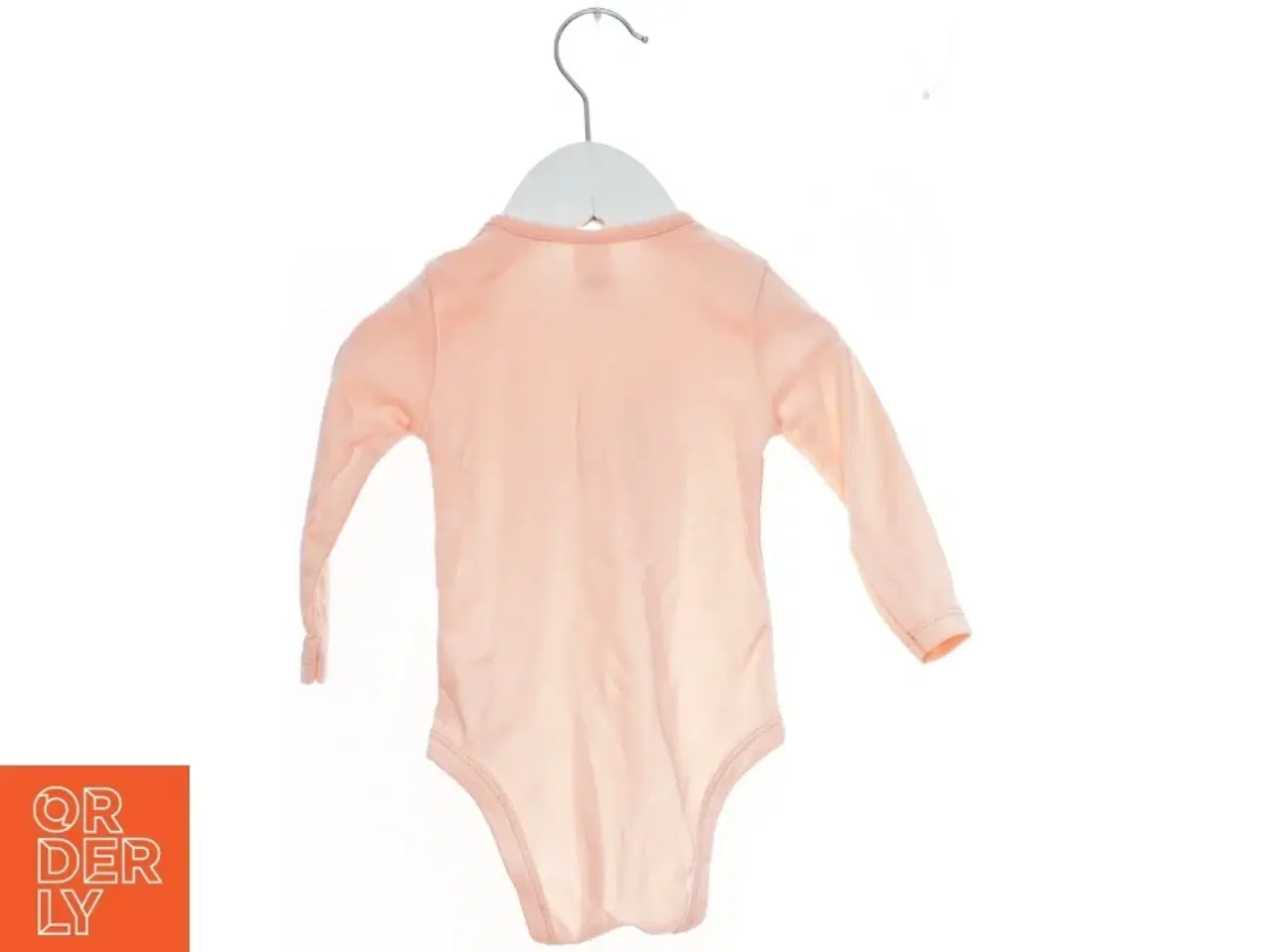 Billede 2 - Langærmet bodystocking med svane motiv fra LC Waikiki  (str. 74)