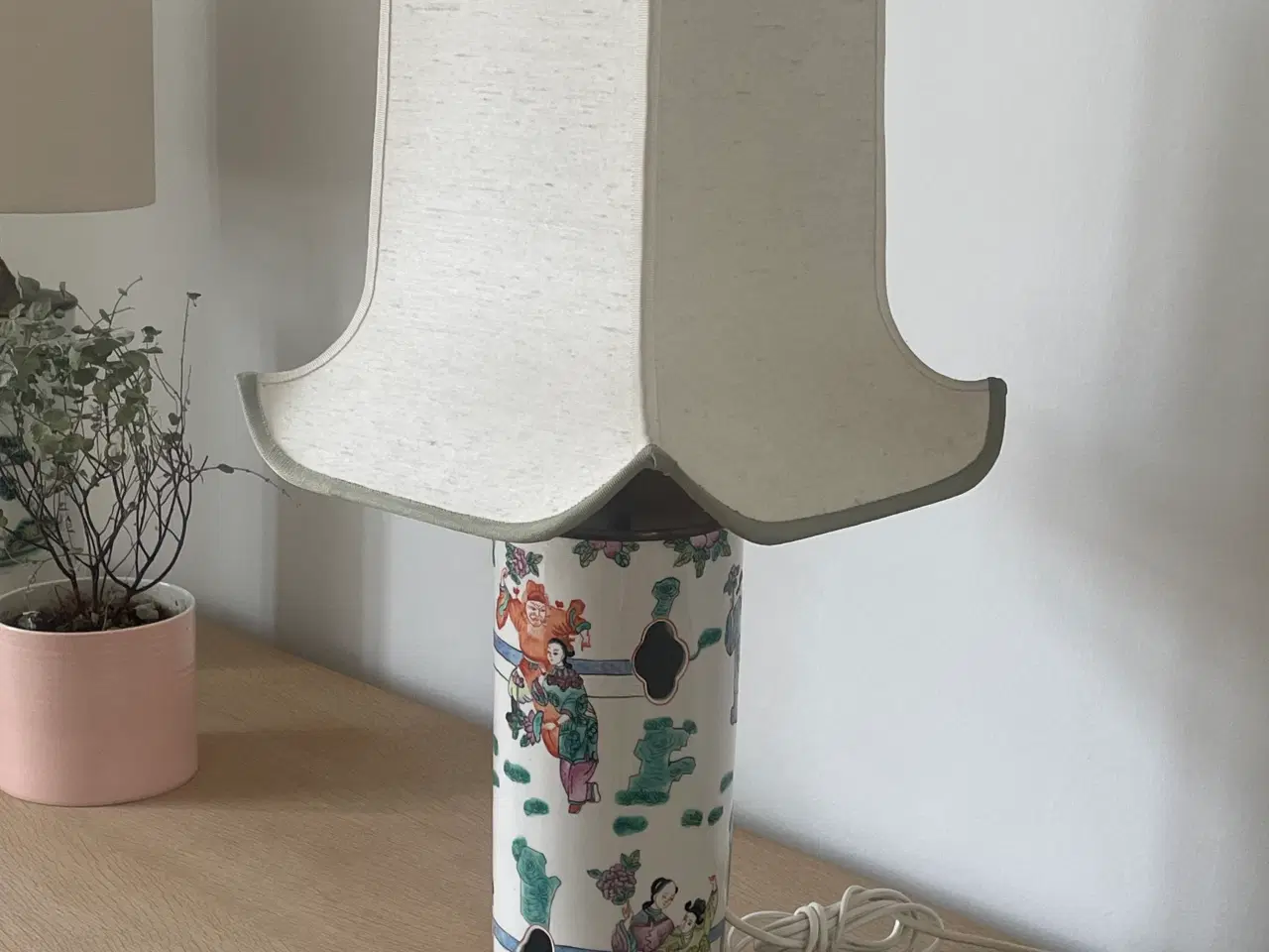 Billede 2 - Kinesisk bordlampe