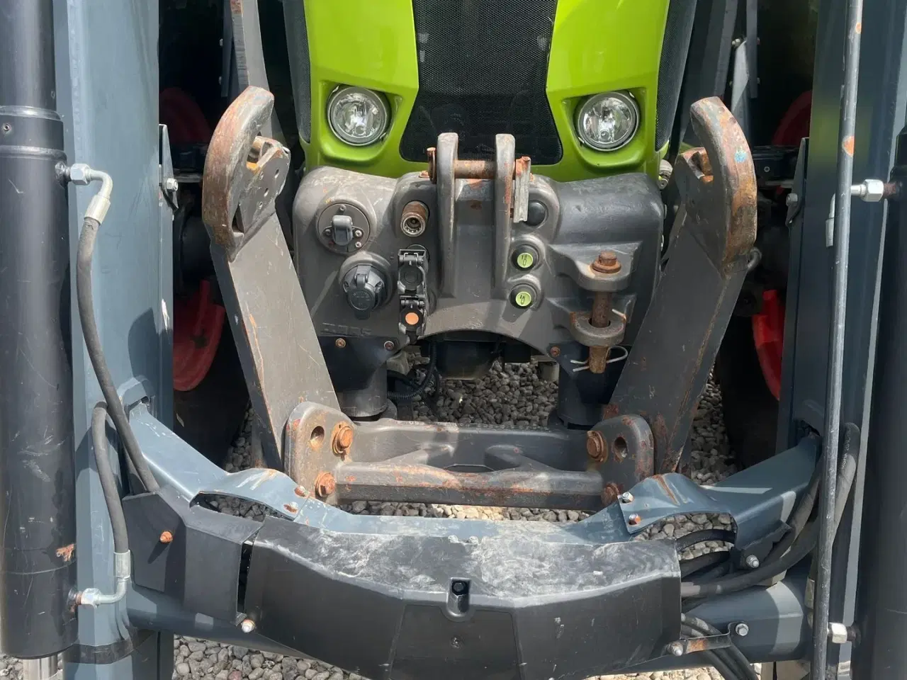 Billede 4 - CLAAS ARION 550 CEBIS Med frontlæsser og frontlift