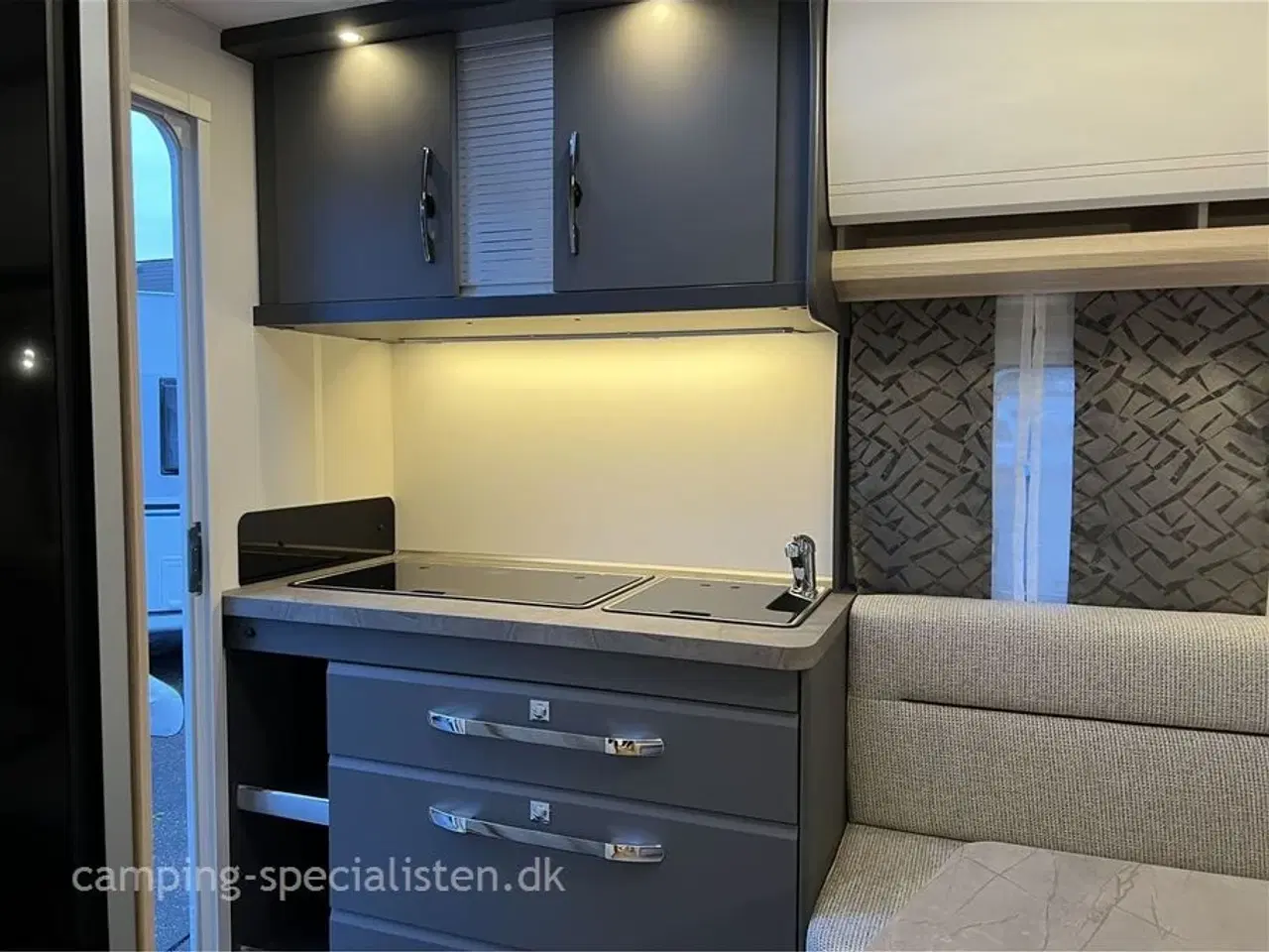 Billede 6 - 2024 - Hobby De Luxe 400 SFE   Hobby De Luxe 400 SFe ny model 2024 kan ses hos Camping -Specialisten.dk
