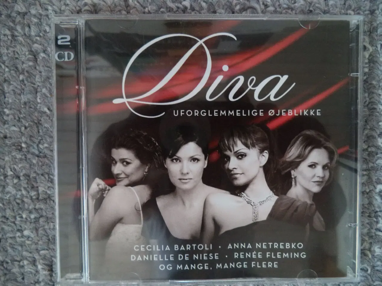 Billede 1 - Opsamling * Diva - Uforglemmelige Øjeblikke (2-CD)