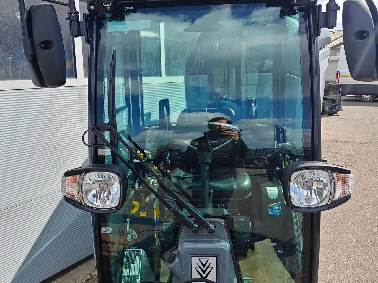 Billede 14 - Kärcher MIC 26 Med komplet feje/sug