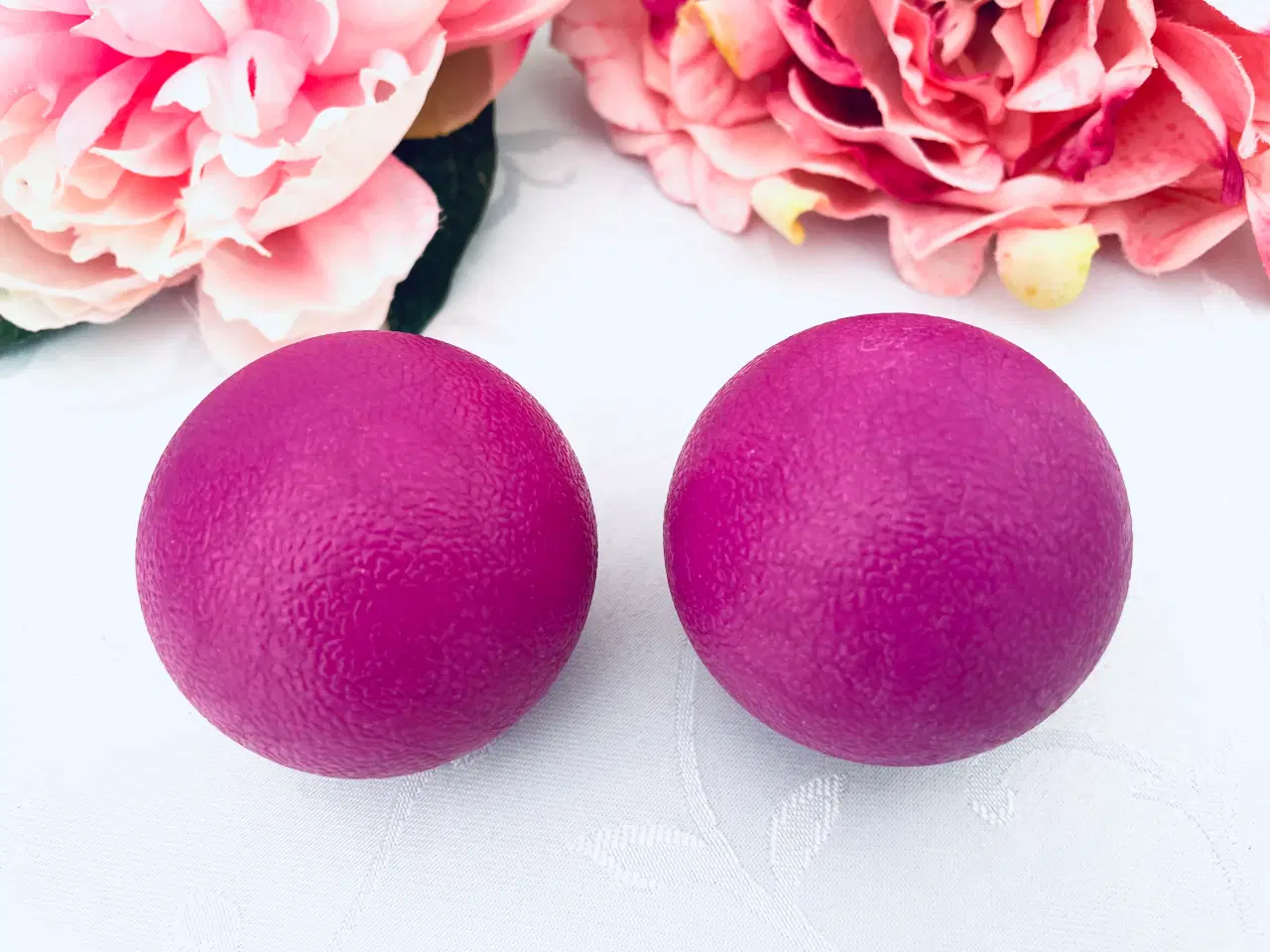 Billede 3 - NYE myofascial release balls 2 stk