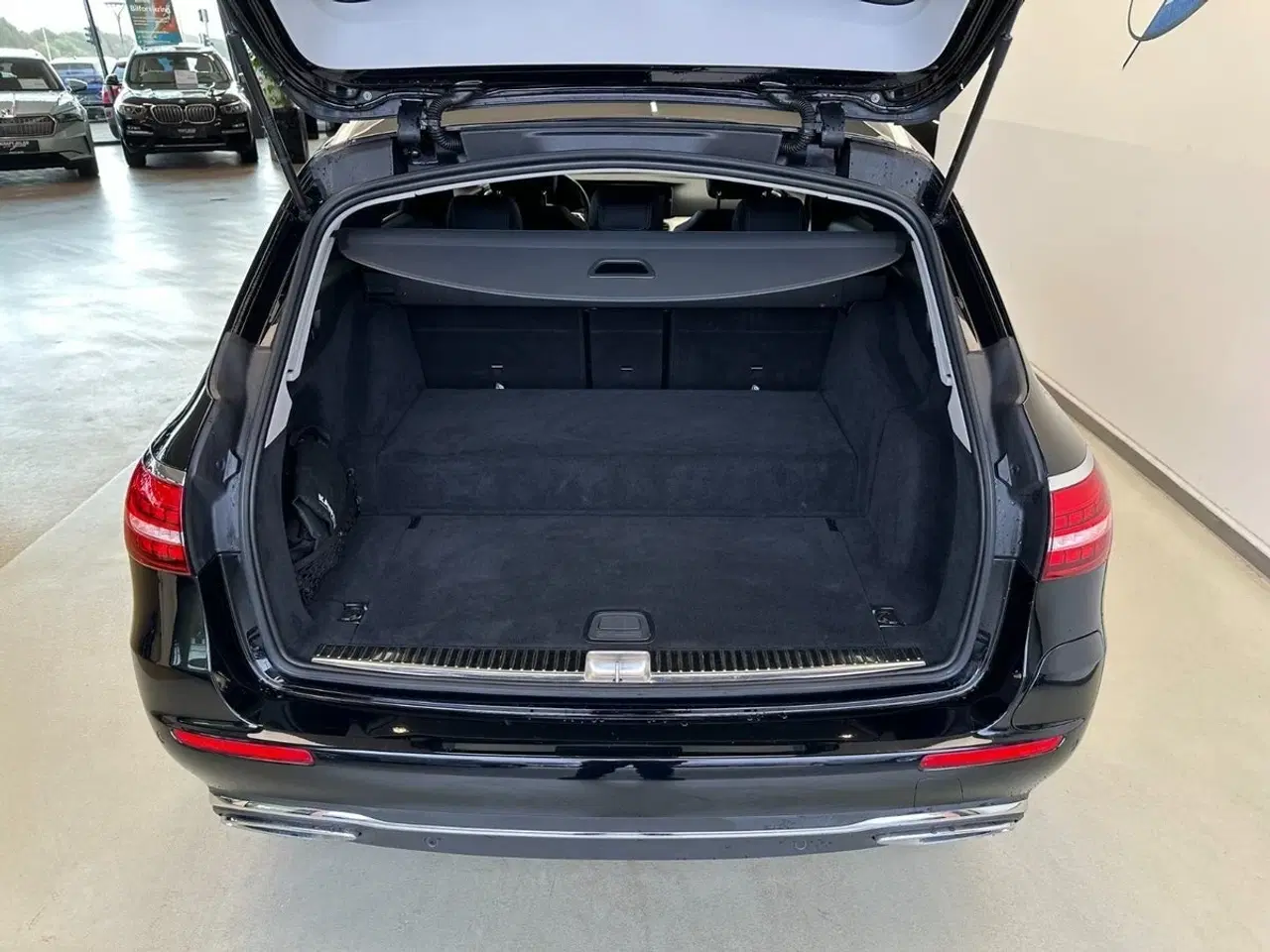 Billede 8 - Mercedes E300 de 2,0 Business stc. aut.