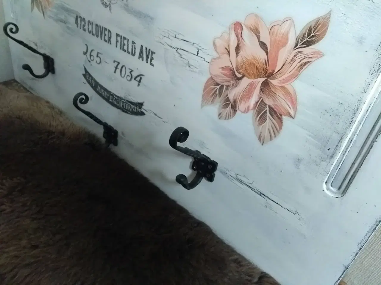 Billede 5 - Unik knagerække lavet på ældre svensk sengegavl