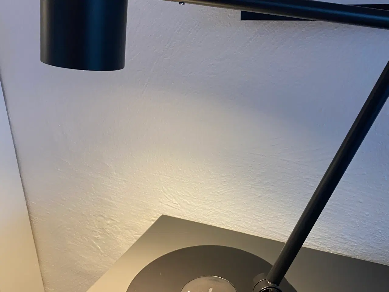 Billede 6 - Skrivebordslampe model NYMÅNE