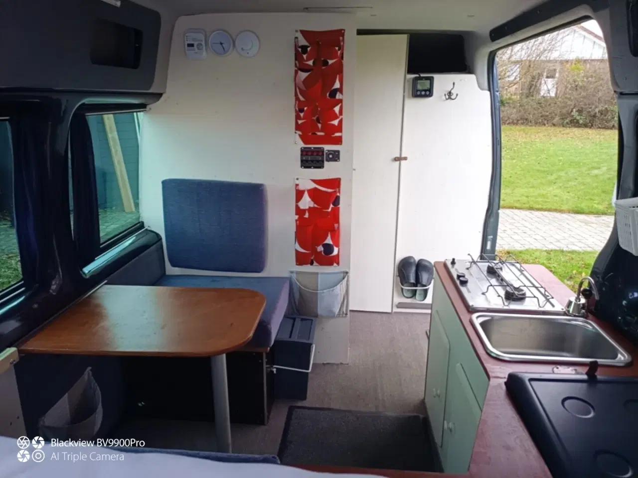 Billede 8 - Ombygget fra bus til camper i 2021