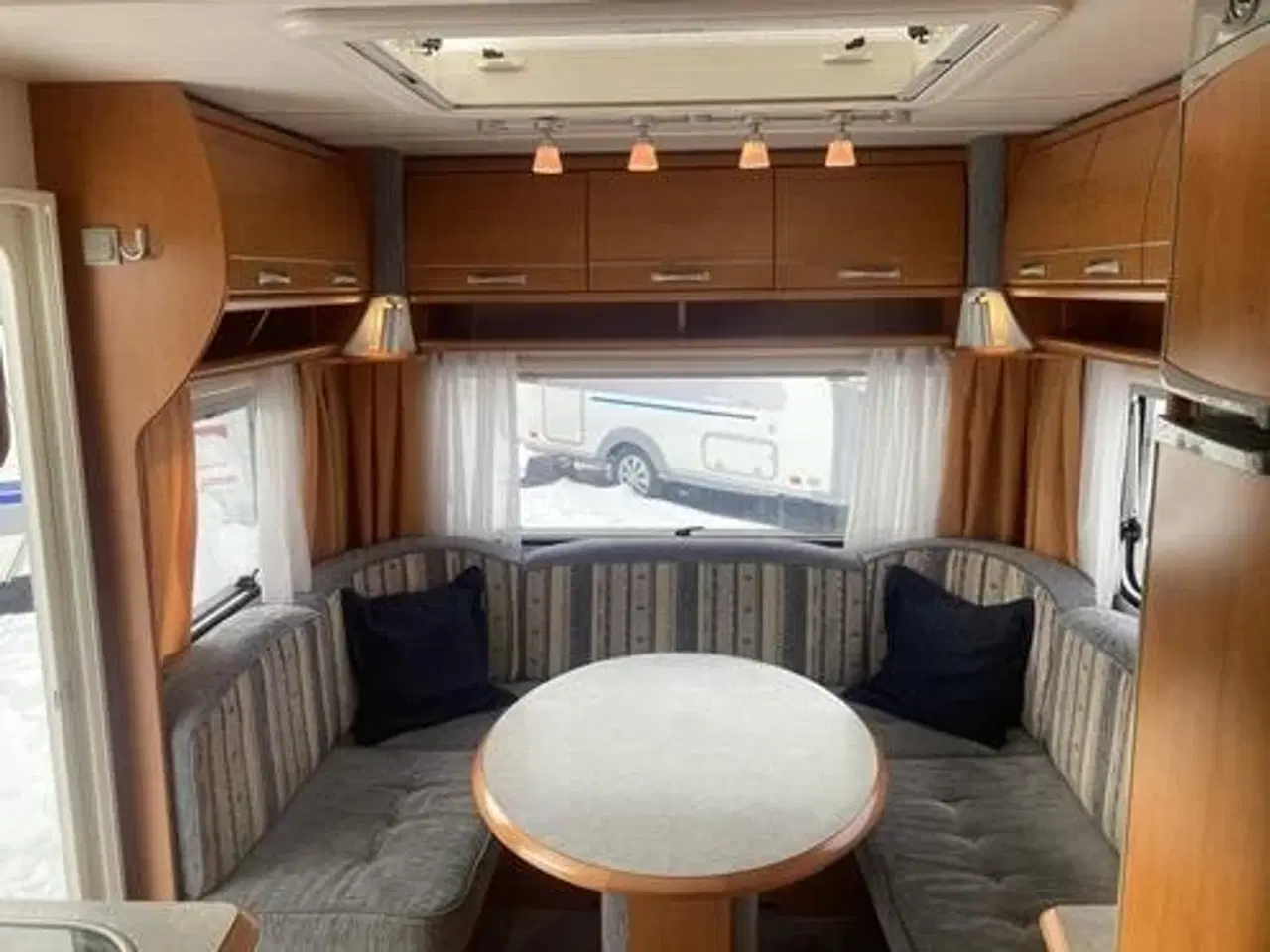 Billede 3 - LMC FAVORIT 520 RHD Winner