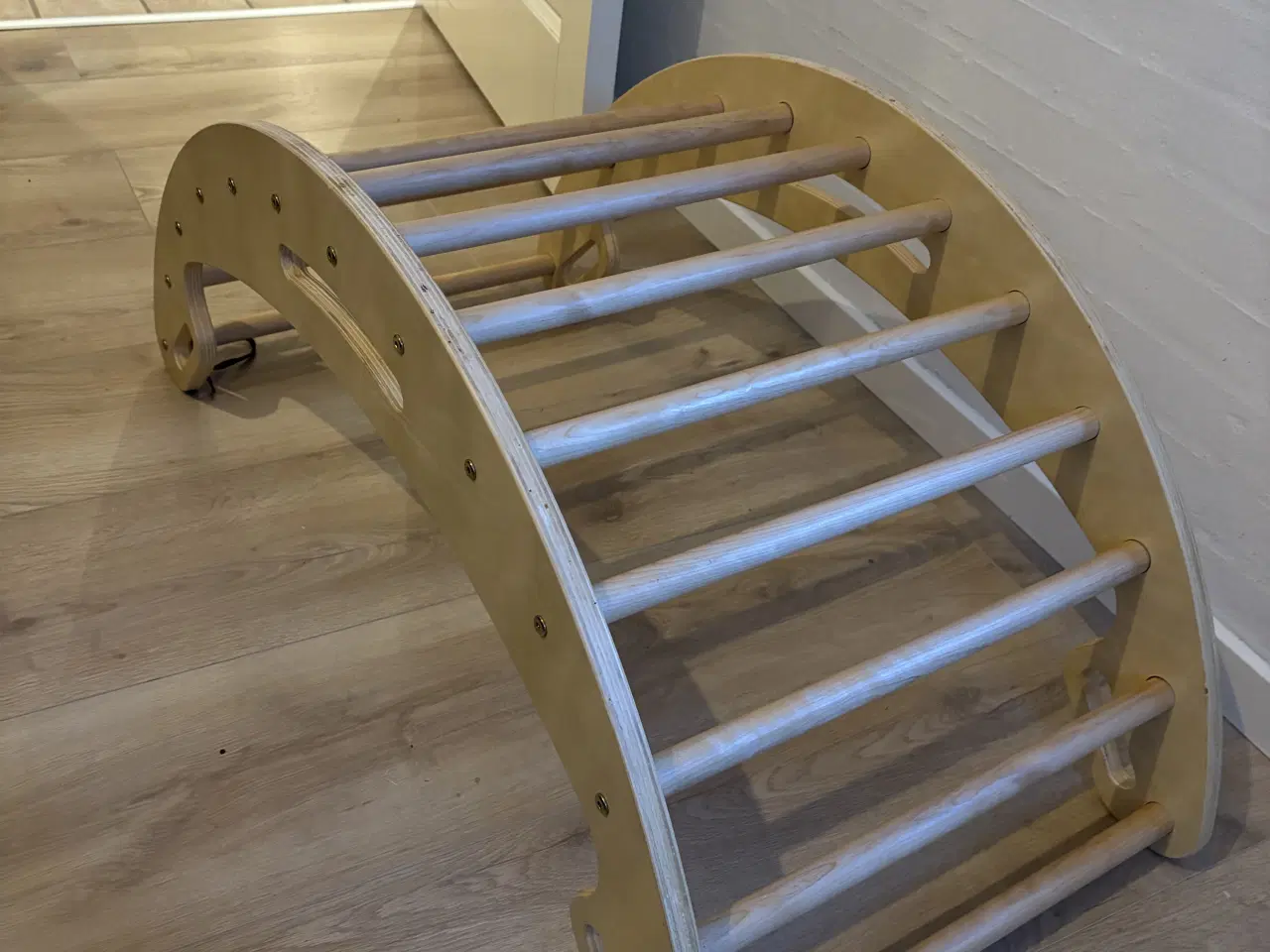 Billede 1 - Fin Hemmingsenkids klatrebue