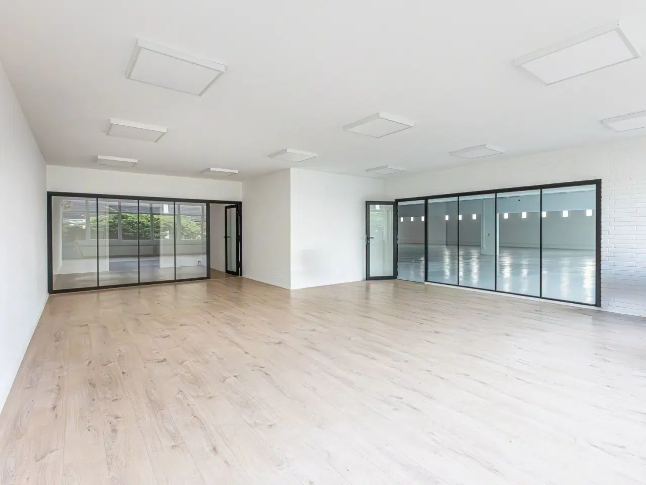 Billede 9 - Flot og indbydende showroom. lager og kontor på 700 m²