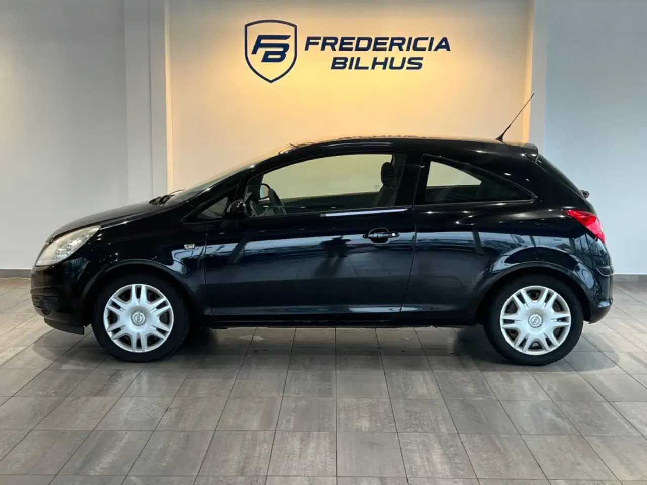 Billede 2 - Opel Corsa 1,0 12V Essentia