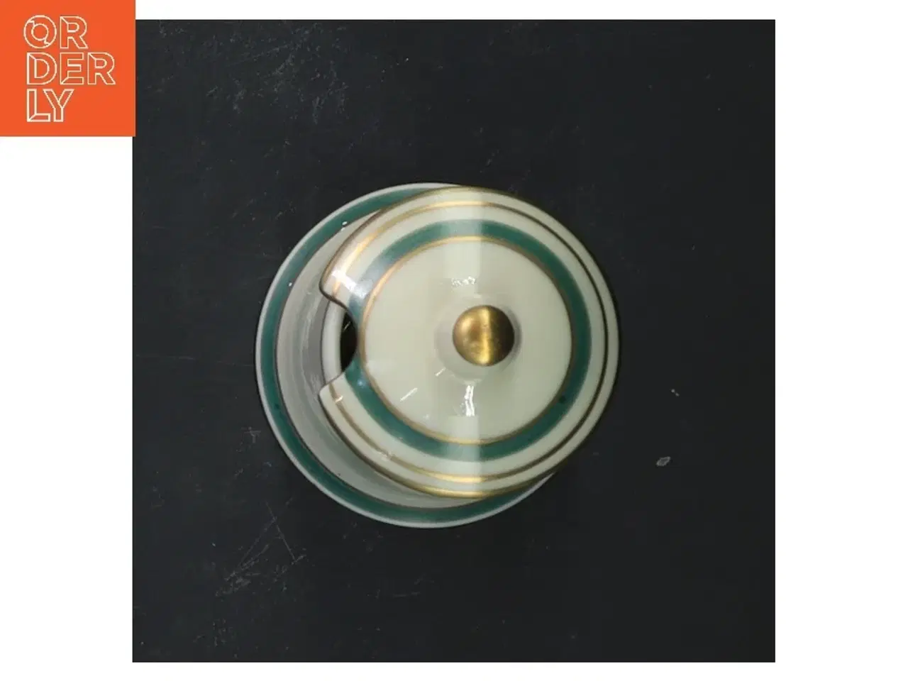 Billede 2 - Porcelæn krukke med låg fra Københavns Porcellains Maleri (str. 8x5,5 cm)