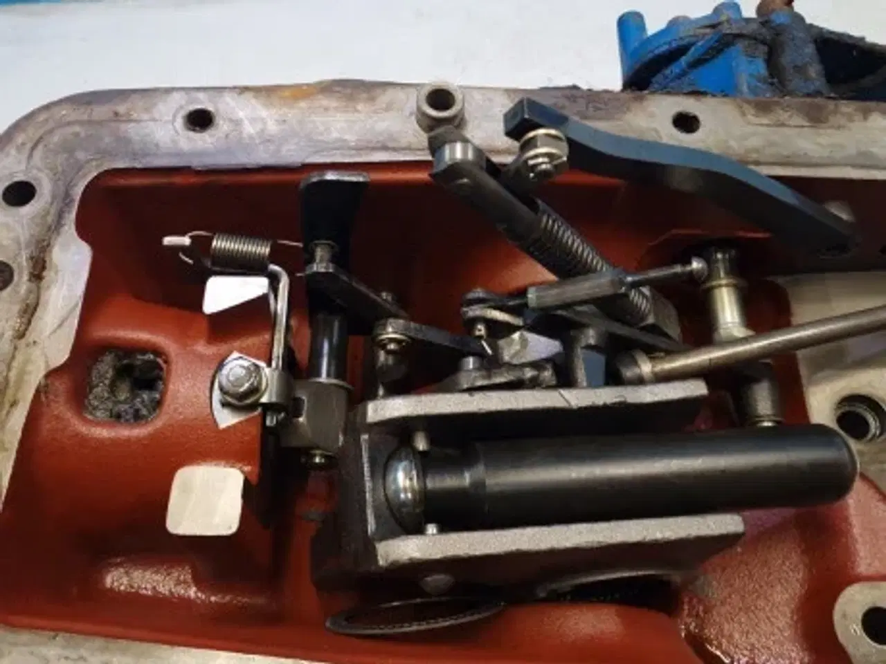 Billede 17 - Ford 6640 Dæksel Gearkasse E9NN537AA