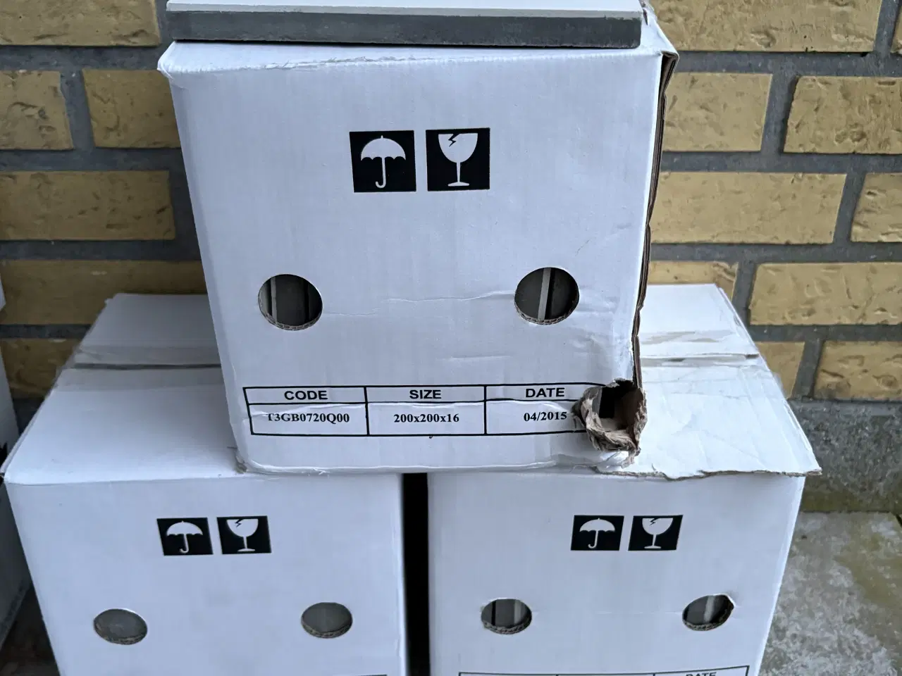 Billede 1 - 🧱 Flotte marokkanske cementfliser – 20×20 cm – re