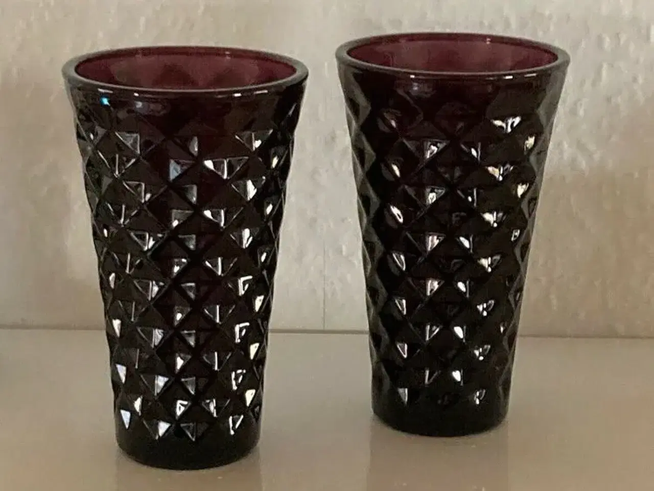 Billede 3 - 2 stk nye flotte pynteglas/vaser
