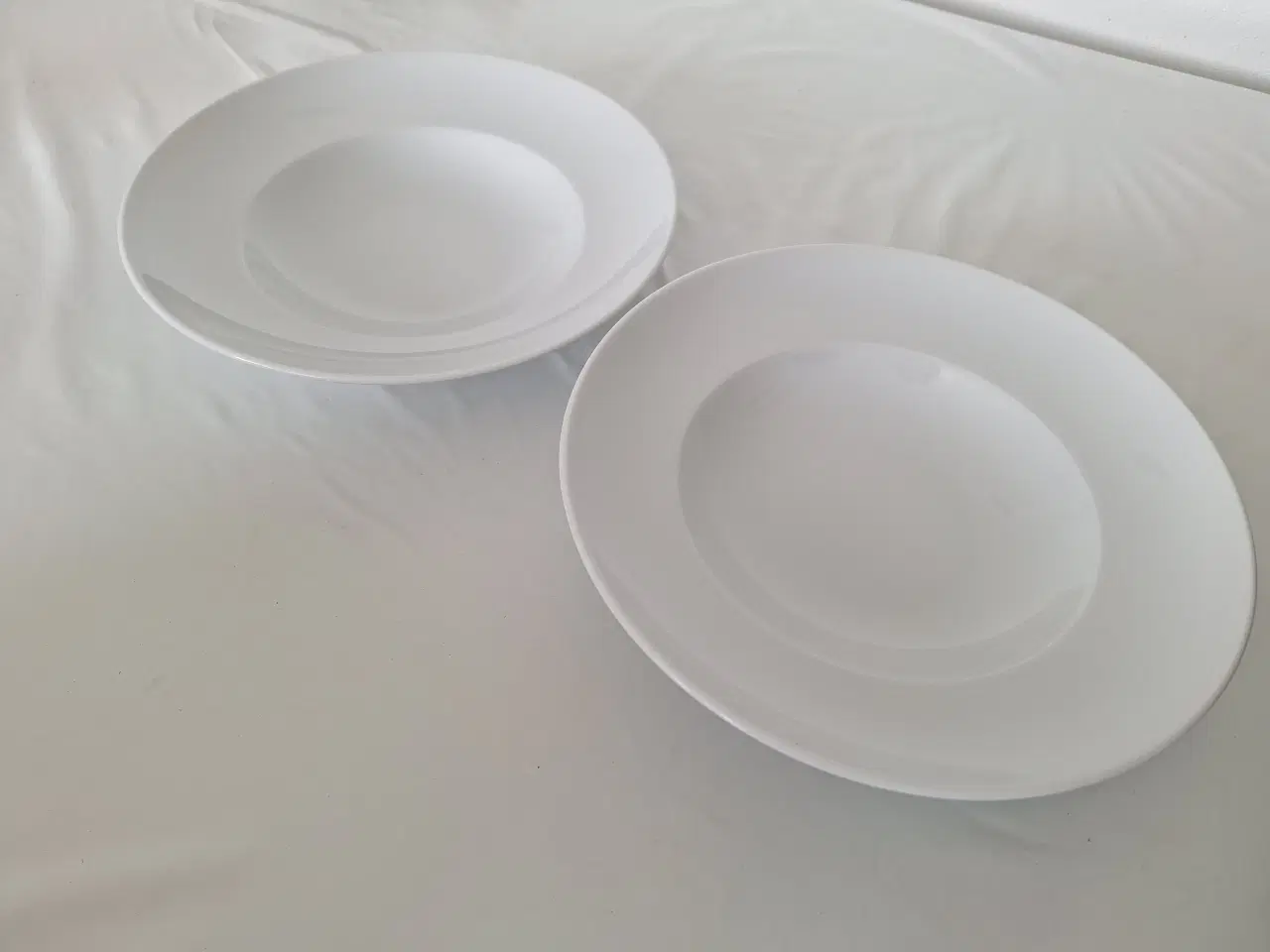 Billede 1 - Tallerkener