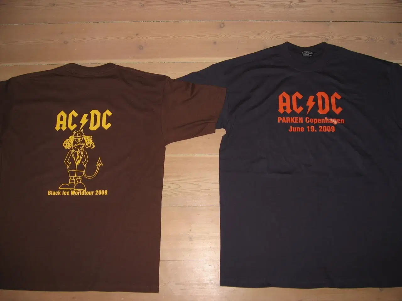Billede 2 - AC/DC ting købes - Plader, plakater, billetter osv