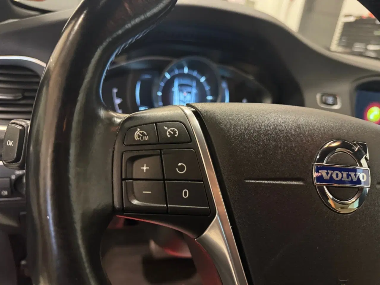 Billede 7 - Volvo V60 2,0 D4 181 Momentum aut. Van