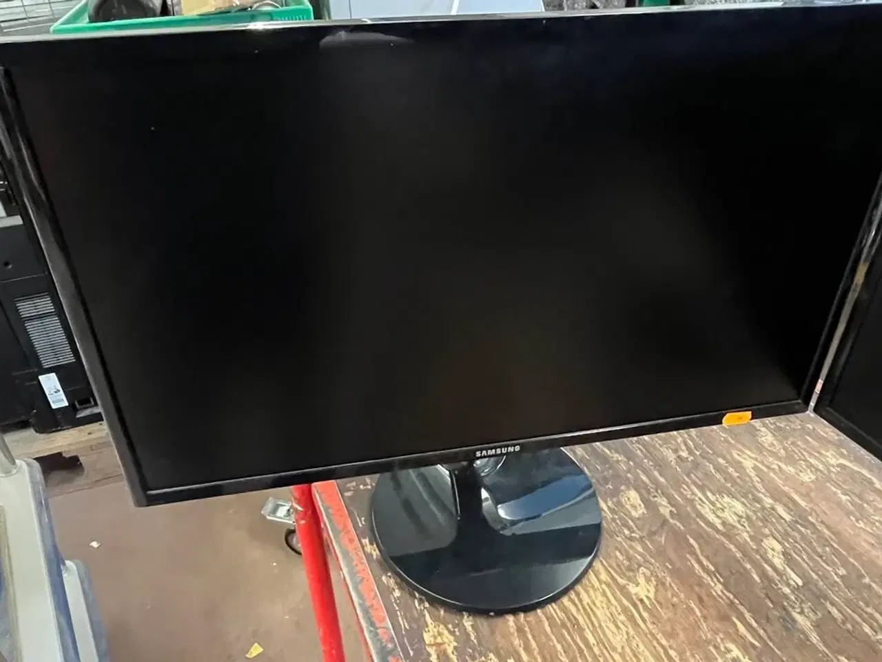 Billede 7 - 3 Stk. Skærme 24"  SAMSUNG S24F354FHU