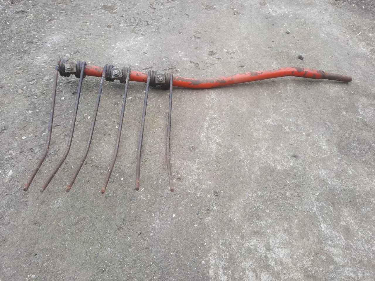 Billede 2 -  Hø vender Rivetænder