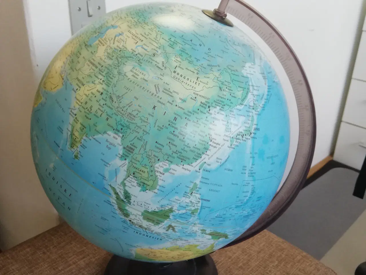 Billede 10 - Globe lampe