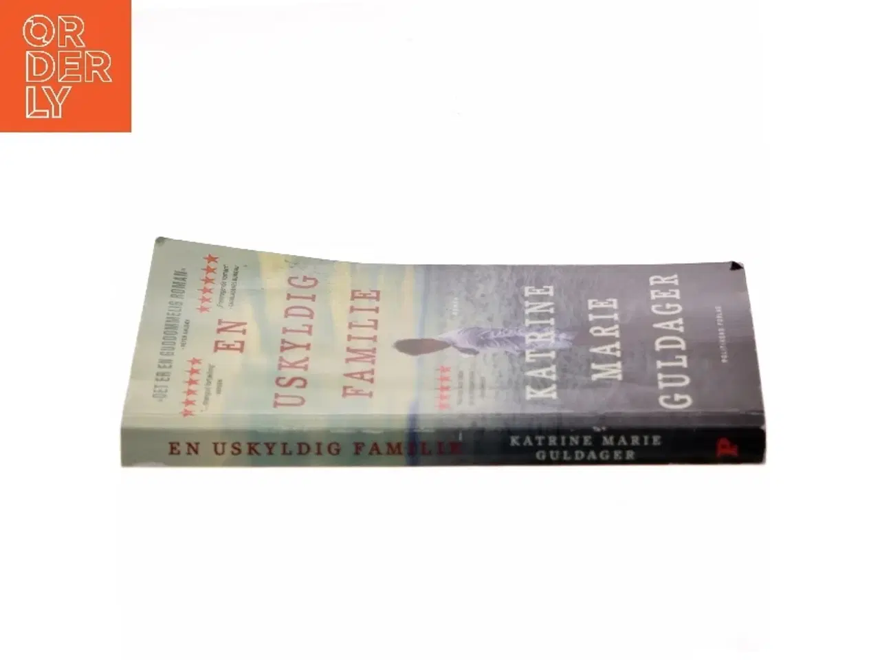 Billede 2 - En uskyldig familie af Katrine Marie Guldager fra Politikens Forlag