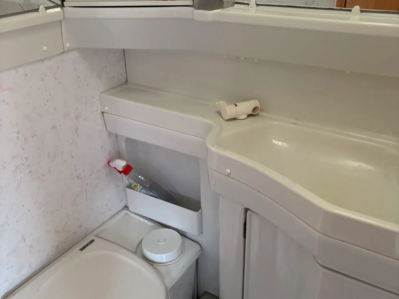 Billede 4 - Campingvogn til salg