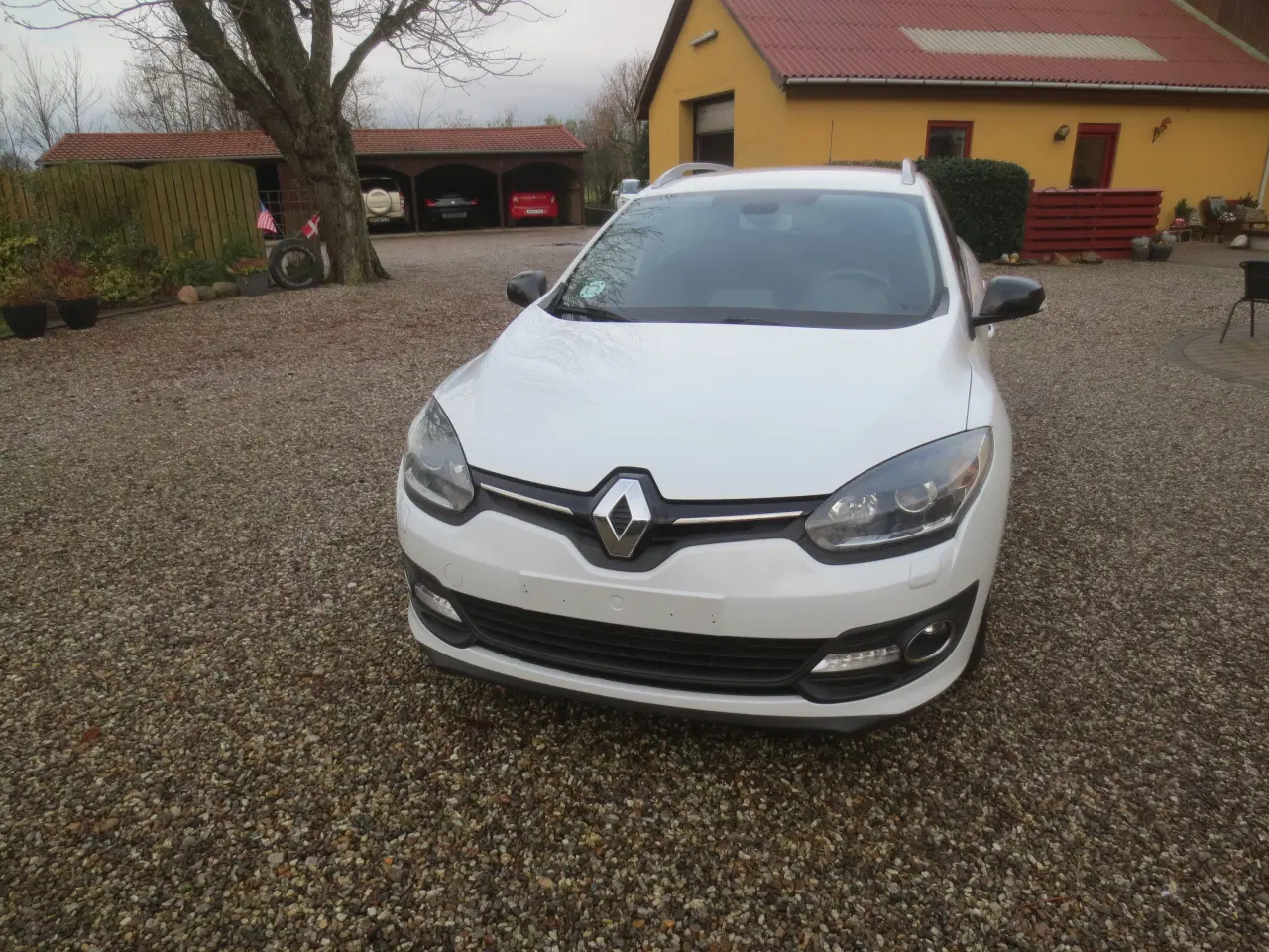 Billede 2 - Renault Megane 1.5 DCI Aut  År 2015. 