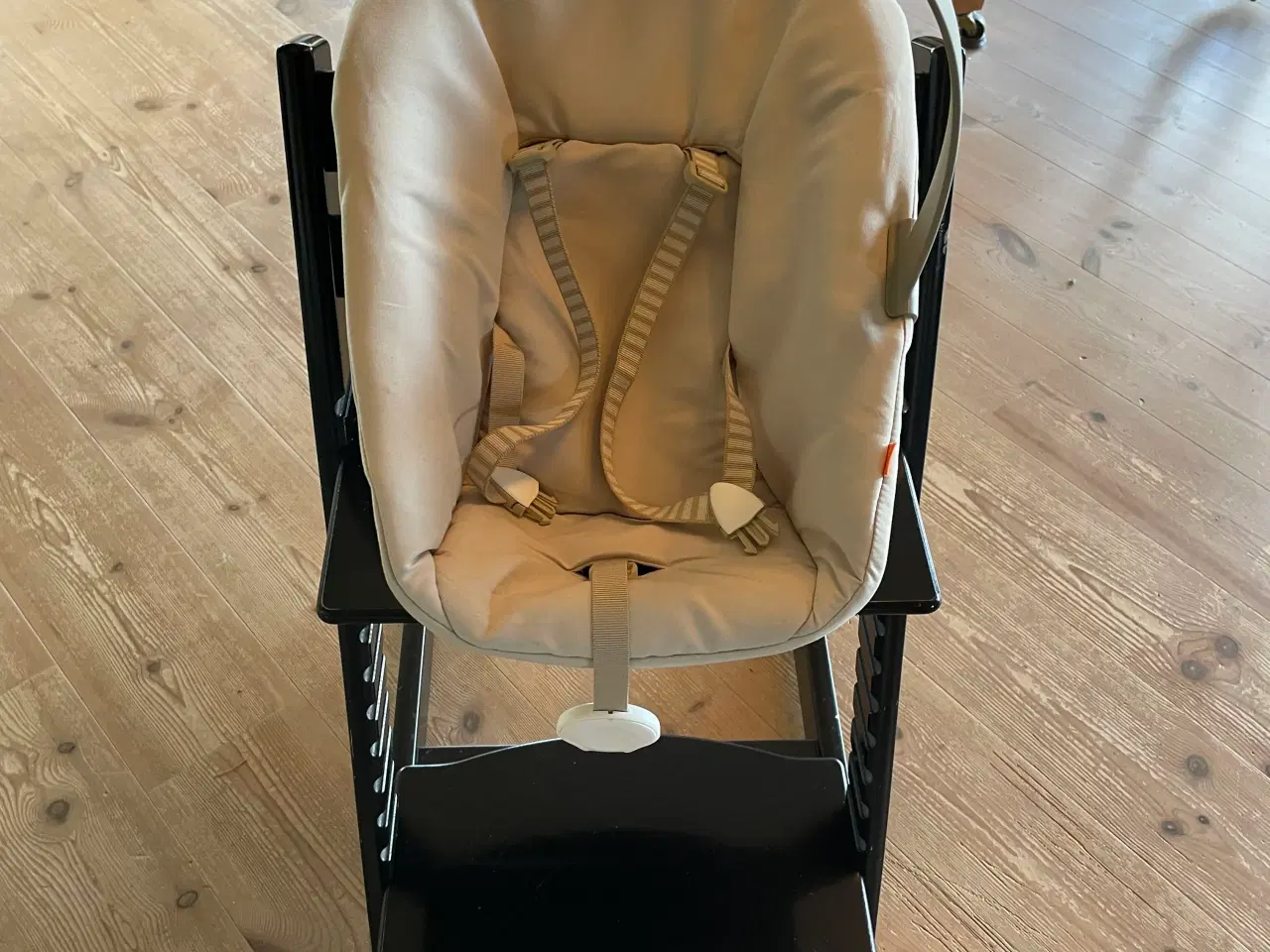 Billede 3 - Stokke Tripp Trapp højstol med Newborn Set sort